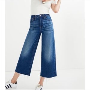 Wide leg crop jeans
